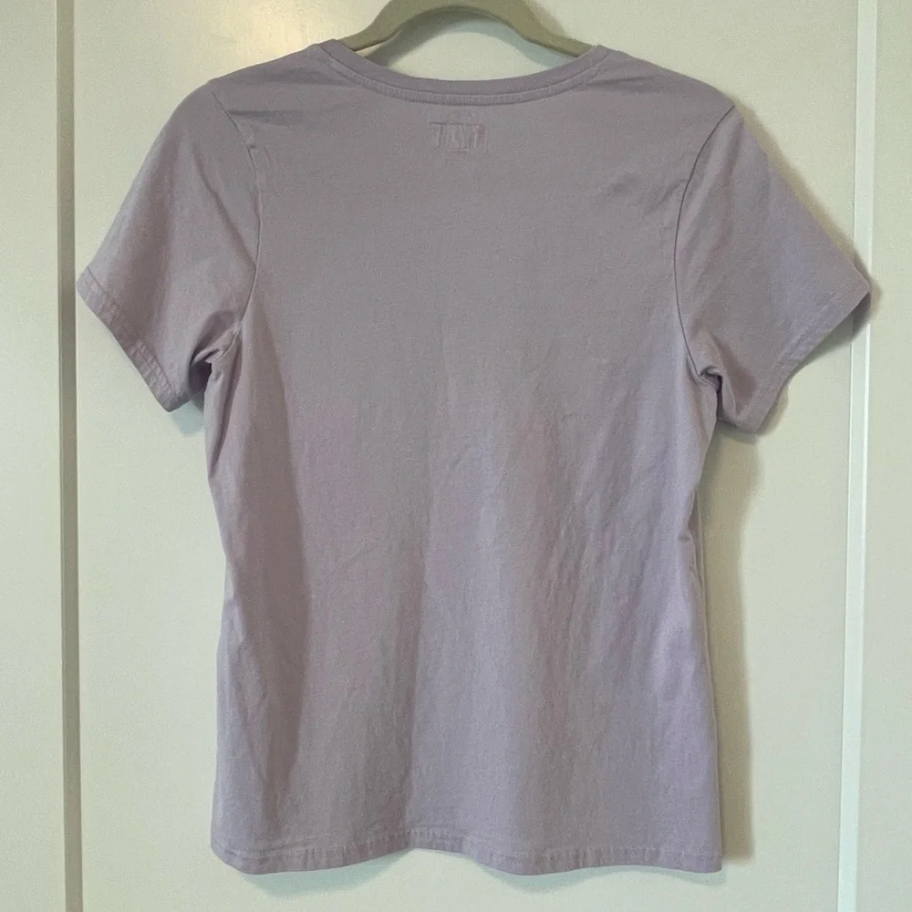 Pact Light Purple V-Neck Tee, 100% Organic Cotton, Size M - Picture 4 of 5